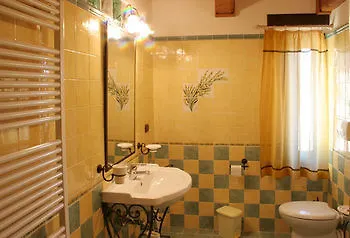 Poggio Agli Ulivi Lantgård *